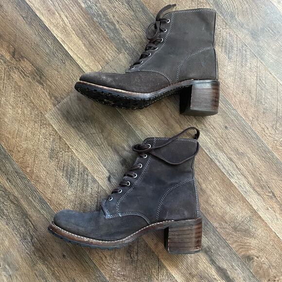 Frye Boots Sabrina Charcoal Suede Lace Up Block Heel Heeled Combat Bootie - Picture 5 of 11